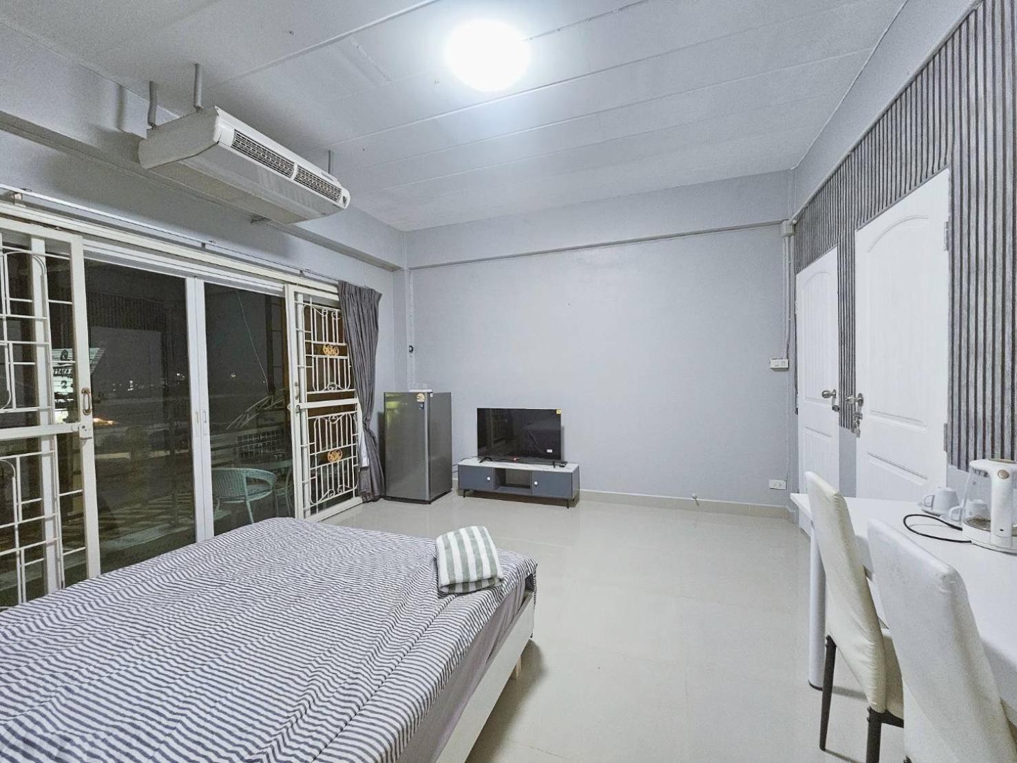 Future Hostel Pattaya Nong Prue Exterior photo